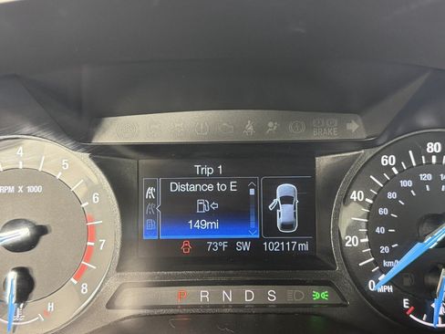 Used 2016 Ford Fusion SE w/ Equipment Group 201A FWD image 15