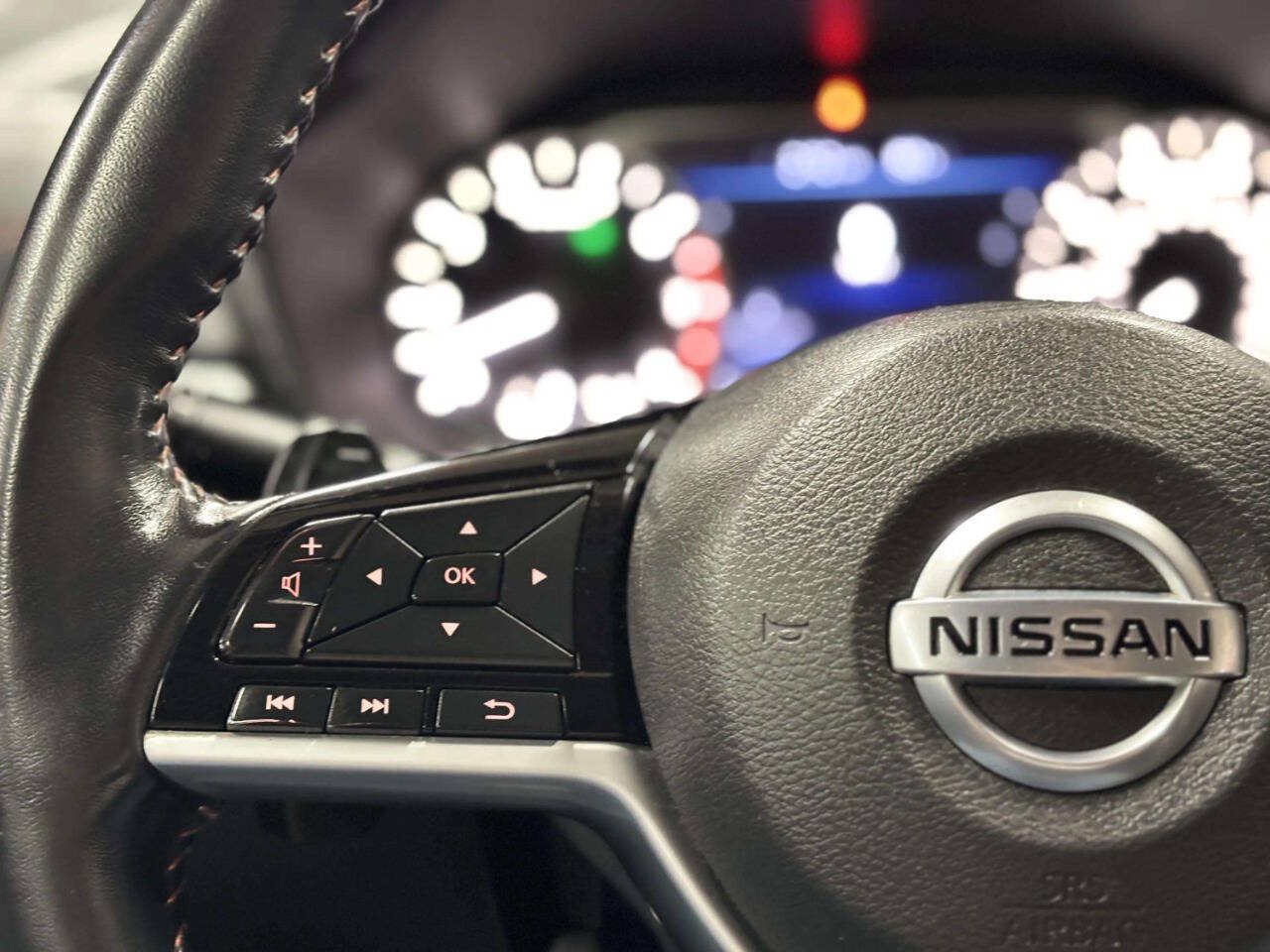 Used 2021 Nissan Altima 2.5 SR w/ SR Premium Package FWD image 32
