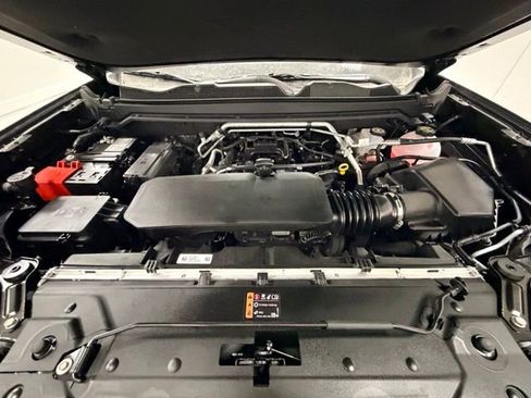 Certified 2026 GMC Canyon Denali image 32