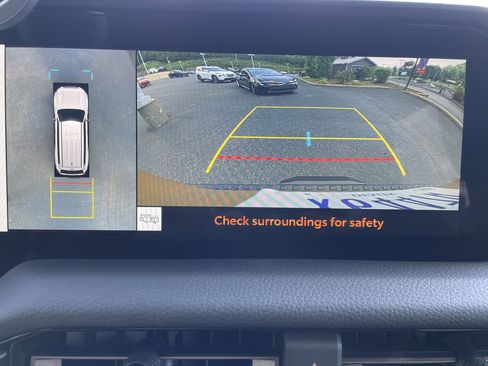 Used 2024 Toyota Land Cruiser image 13