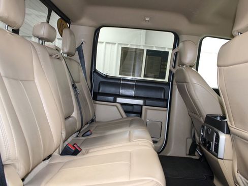 Used 2021 Ford F250 Lariat AWD/4WD image 30