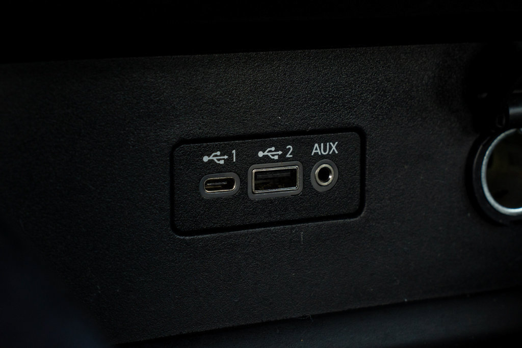 Used 2024 Nissan Altima 2.5 SV FWD image 28