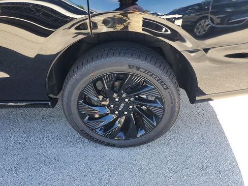 New 2025 Lincoln Navigator Reserve w/ Jet Appearance Package image 7