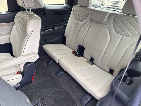 Used 2022 Hyundai Palisade Calligraphy w/ Cargo Package FWD image 4