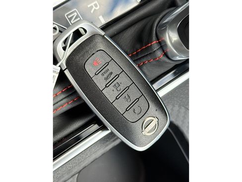 New 2025 Nissan Sentra SR image 36