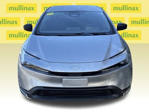 Used 2024 Toyota Prius Limited image 13