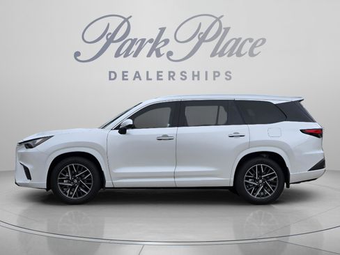 New 2026 Lexus TX 350 AWD image 2