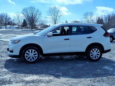 Used 2019 Nissan Rogue S image 27
