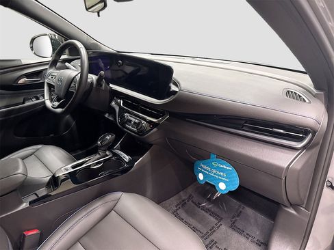 Certified 2024 Buick Envista Sport Touring image 26