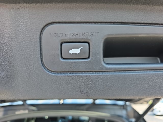 Certified 2025 Honda Pilot TrailSport image 34