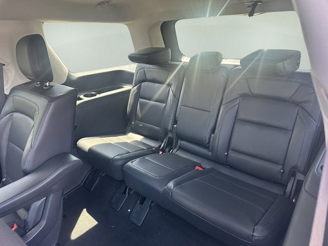 New 2026 Lincoln Navigator Premiere AWD/4WD image 12