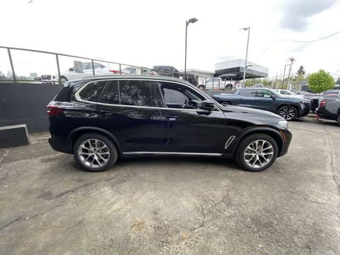 Used 2021 BMW X5 xDrive40i w/ Premium Package AWD/4WD image 7