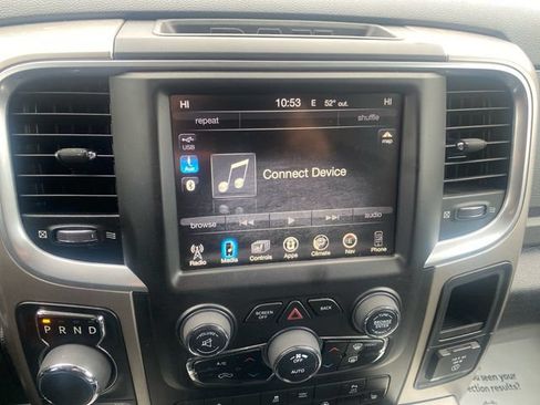 Used 2017 RAM 1500 Classic SLT w/ SLT Plus D←cor Group AWD/4WD image 14