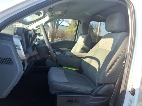 Used 2024 Ford F250 XLT image 28
