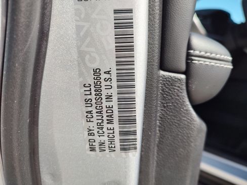 New 2025 Jeep Grand Cherokee L Altitude RWD image 36