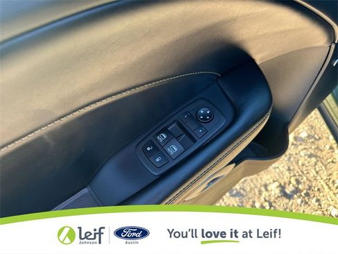 Used 2023 Dodge Challenger R/T Scat Pack image 19