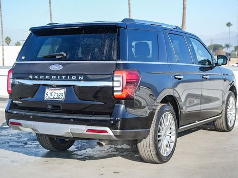 Used 2024 Ford Expedition Limited image 7