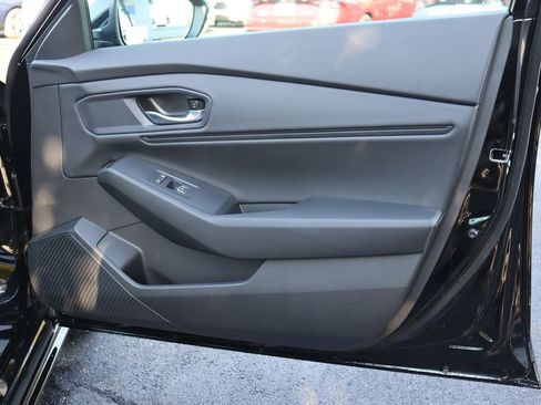 New 2025 Honda Accord EX-L image 19
