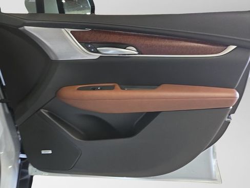 New 2026 Cadillac XT5 Premium Luxury w/ Driver Assist Package AWD/4WD image 42