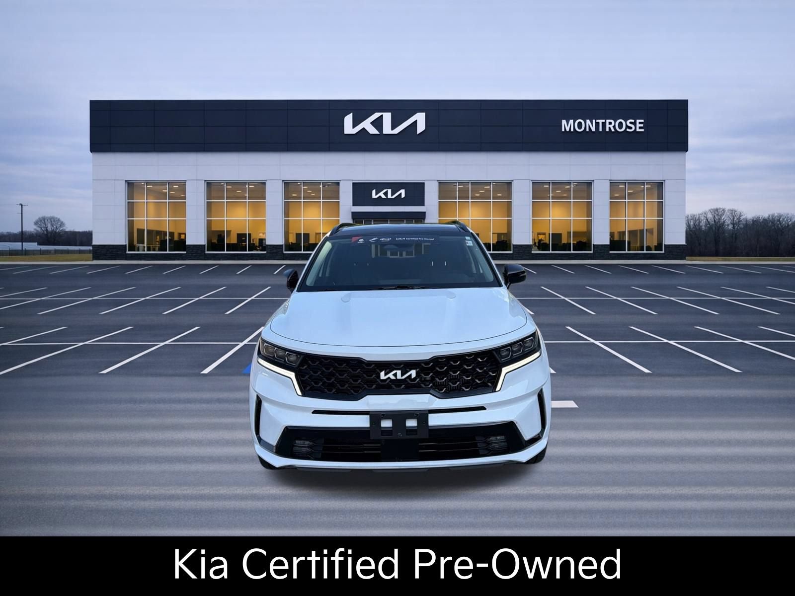 Certified 2023 Kia Sorento SX AWD/4WD image 2
