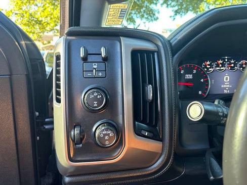 Used 2016 GMC Sierra 2500 Denali w/ Duramax Plus Package AWD/4WD image 17
