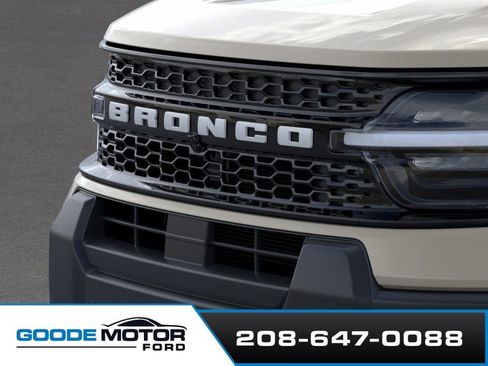 New 2025 Ford Bronco Sport Outer Banks w/ Outer Banks Tech Package+ image 17