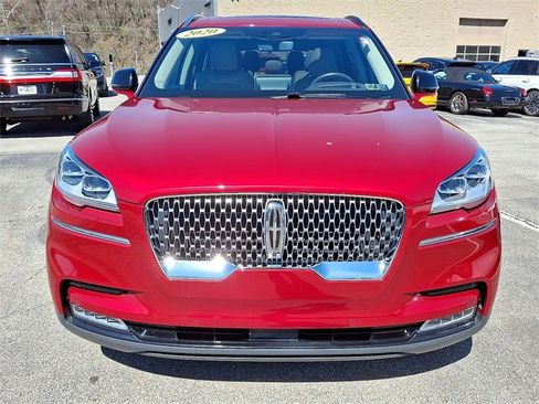 Used 2020 Lincoln Aviator Reserve w/ Equipment Group 202A AWD/4WD image 2