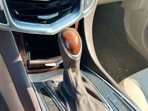 Used 2015 Cadillac SRX Performance image 10