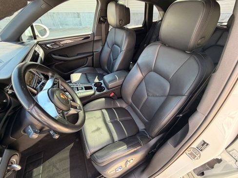 Used 2015 Porsche Macan S w/ Premium Package Plus AWD/4WD image 11