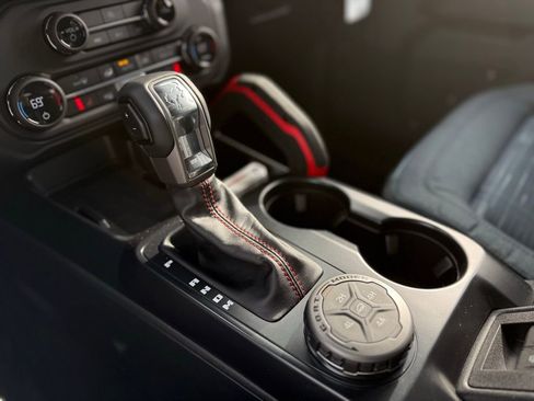 New 2025 Ford Bronco Heritage Edition image 24