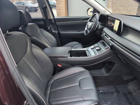 Used 2023 Hyundai Palisade SEL w/ Premium Package image 18