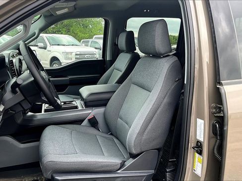 Used 2025 Ford F150 XLT w/ Equipment Group 302A MID AWD/4WD image 9