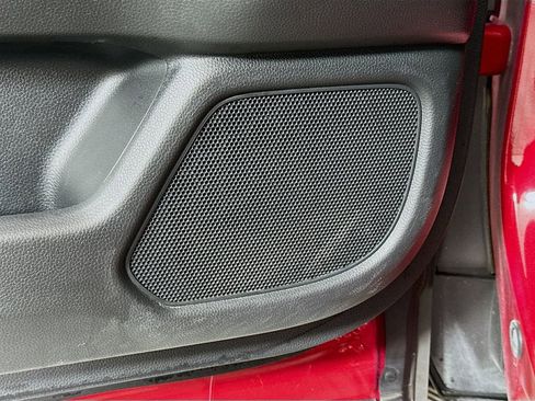 Used 2024 Honda Pilot EX-L image 18