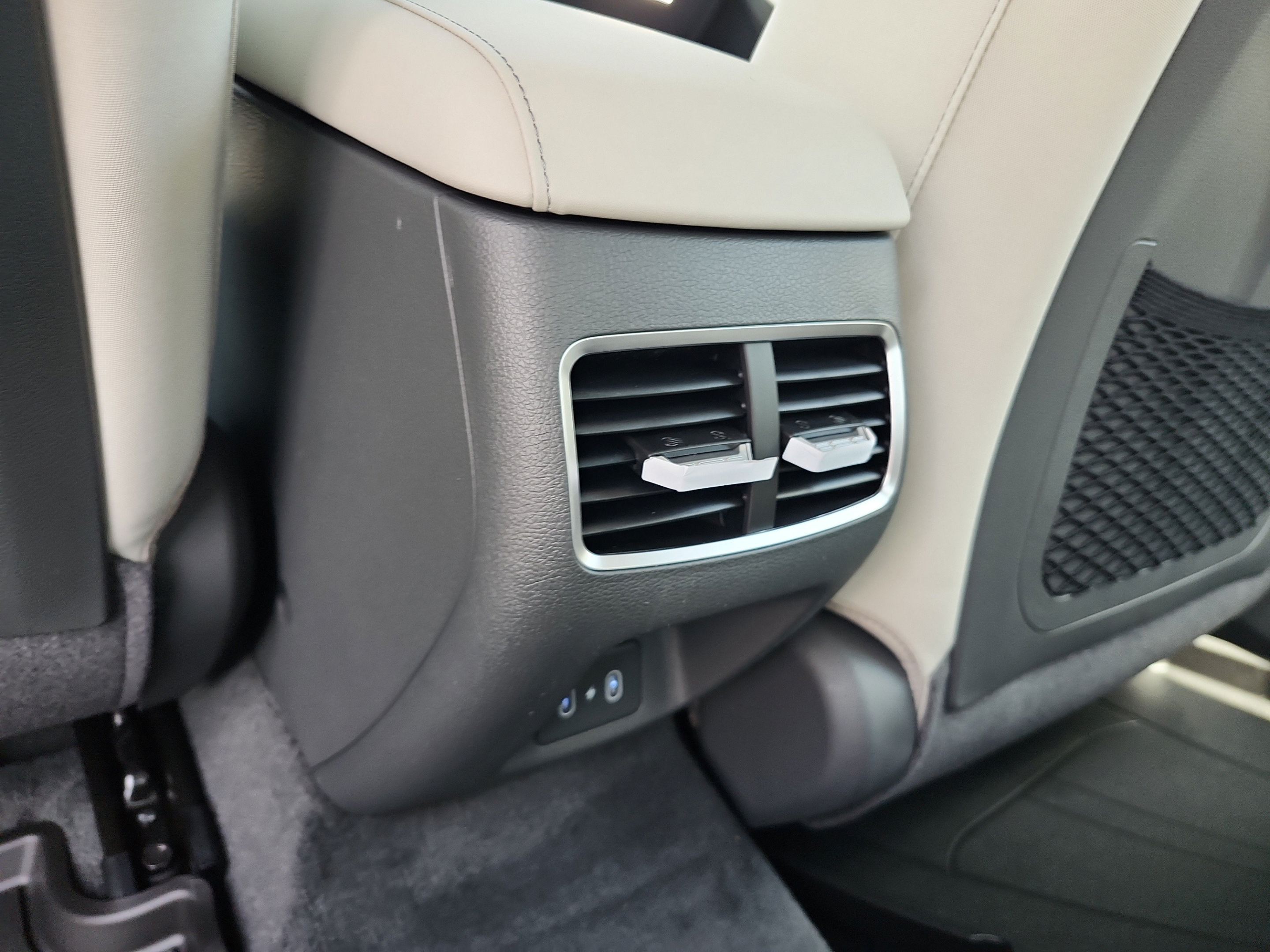 New 2026 Hyundai Sonata SEL FWD image 17