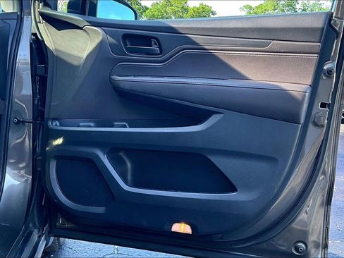 Used 2019 Honda Odyssey EX-L image 19
