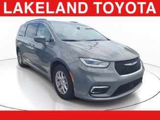 Used 2022 Chrysler Pacifica Touring-L FWD video 1