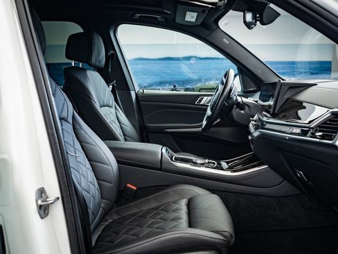 Certified 2025 BMW X5 xDrive40i image 22