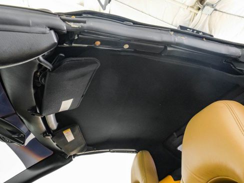 Used 2004 Chevrolet Corvette AUTOMATIC LEATHER SEATS BOSE S w/ Preferred Equipment Group image 21