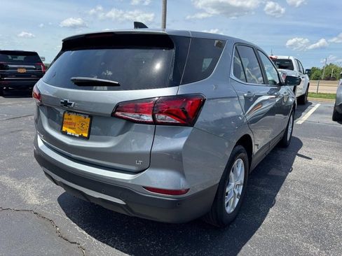 Used 2024 Chevrolet Equinox LT w/ LPO, Floor Liner Package FWD image 3