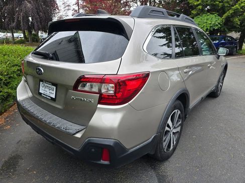 Used 2019 Subaru Outback 2.5i Limited w/ Protection Package #1 AWD/4WD image 4