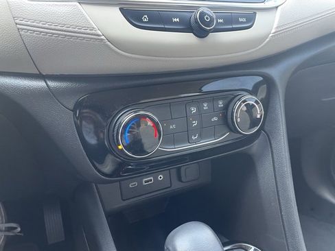 Used 2021 Buick Encore GX Preferred image 15