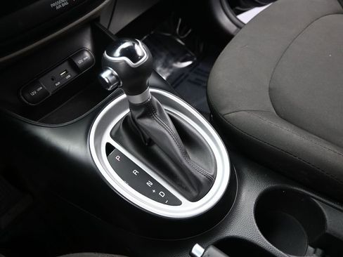 Used 2019 Kia Soul image 30