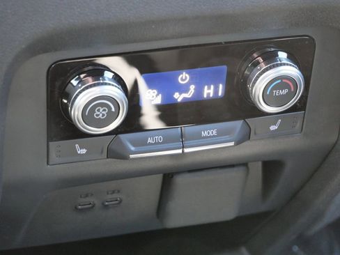 New 2026 GMC Acadia Elevation w/ Elevation Premium Package image 39