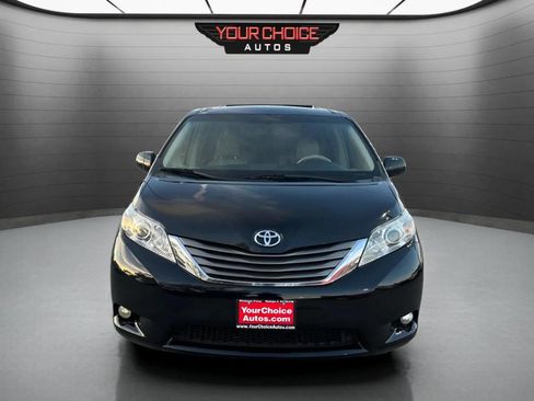 Used 2012 Toyota Sienna Limited image 8