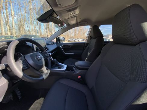 Certified 2025 Toyota RAV4 LE image 24