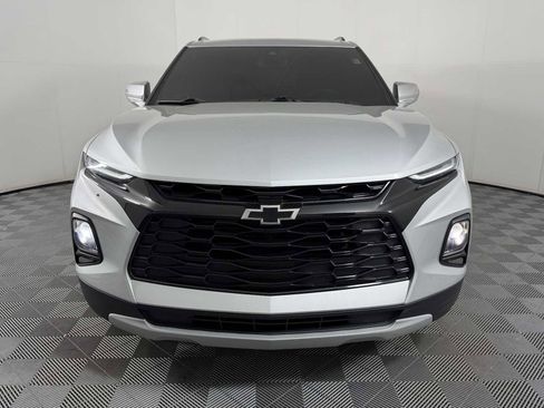 Used 2022 Chevrolet Blazer LT image 2