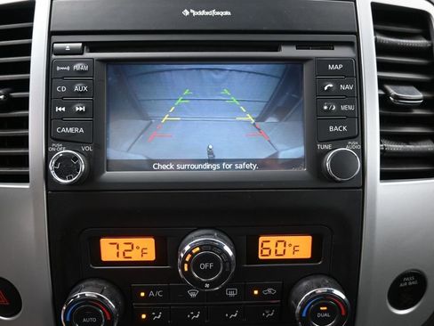 Used 2013 Nissan Frontier PRO-4X w/ Pro-4x Luxury Pkg AWD/4WD image 9