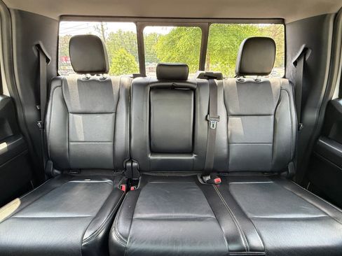 Used 2017 Ford F250 Lariat w/ Lariat Ultimate Package AWD/4WD image 40