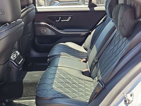 Used 2021 Mercedes-Benz S 500 4MATIC image 13