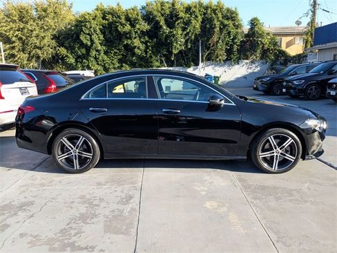 Used 2023 Mercedes-Benz CLA 250 image 2
